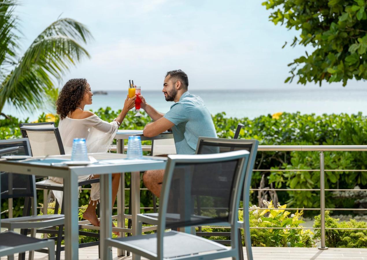 Acajou Beach Resort Anse Volbert Village Esterno foto