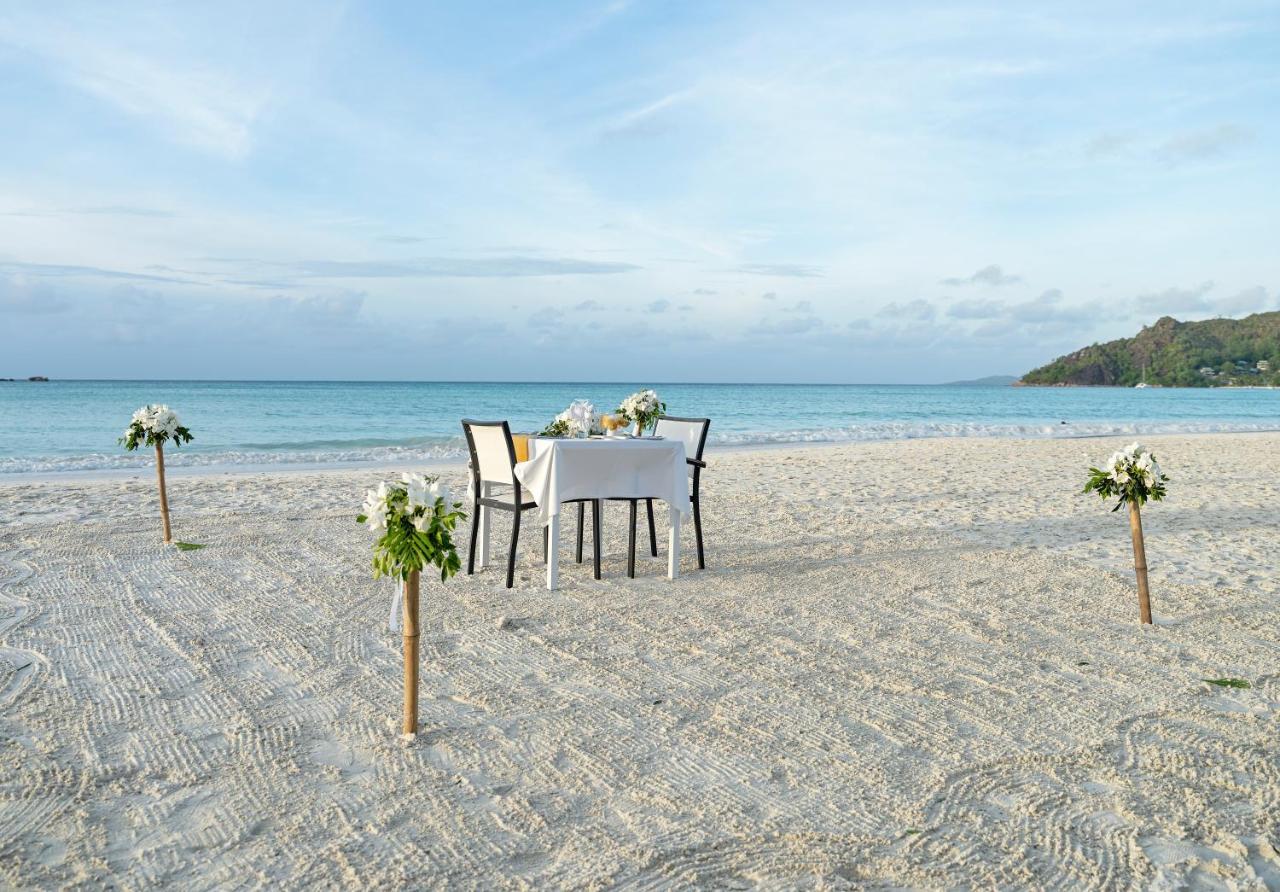 Acajou Beach Resort Anse Volbert Village Esterno foto