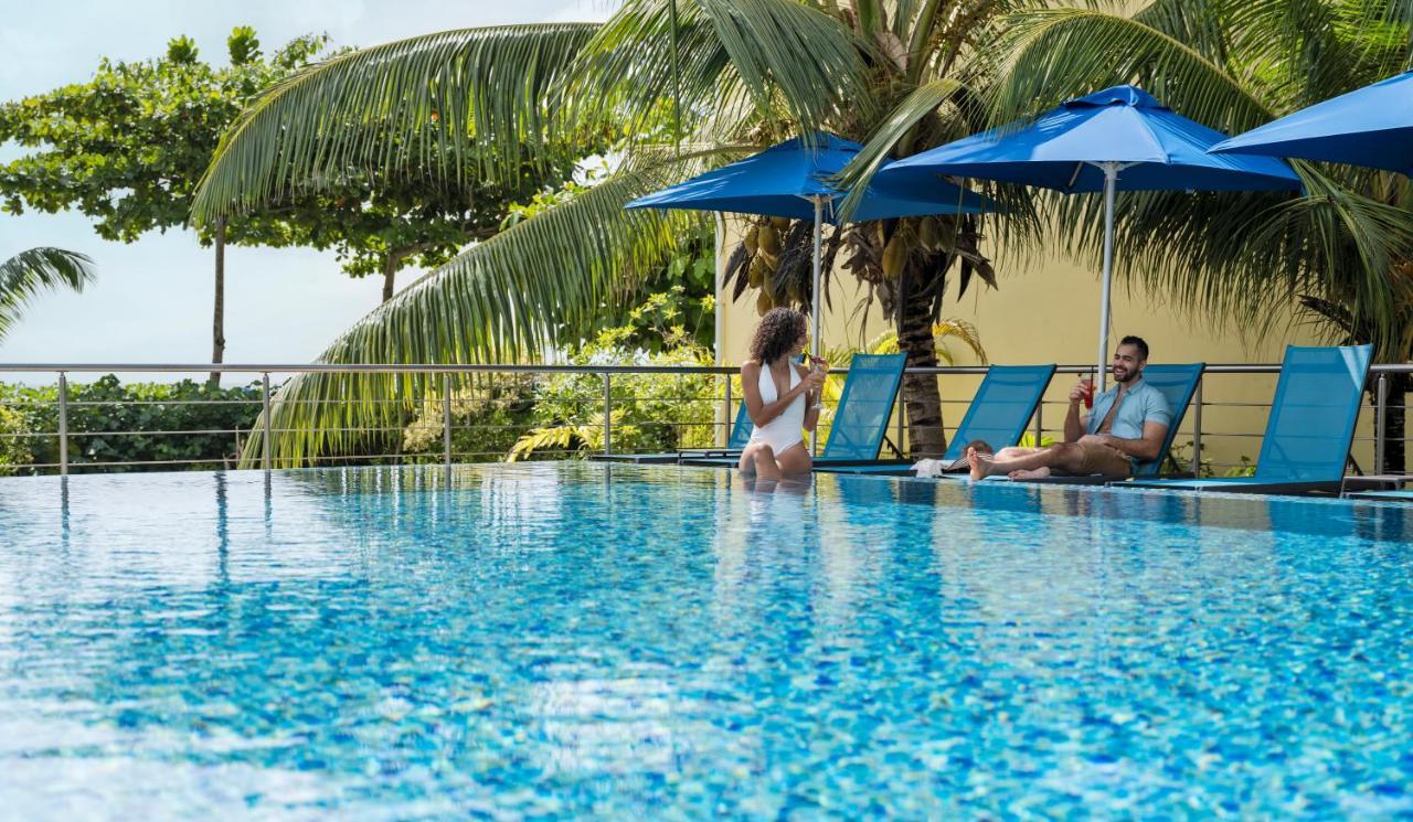 Acajou Beach Resort Anse Volbert Village Esterno foto