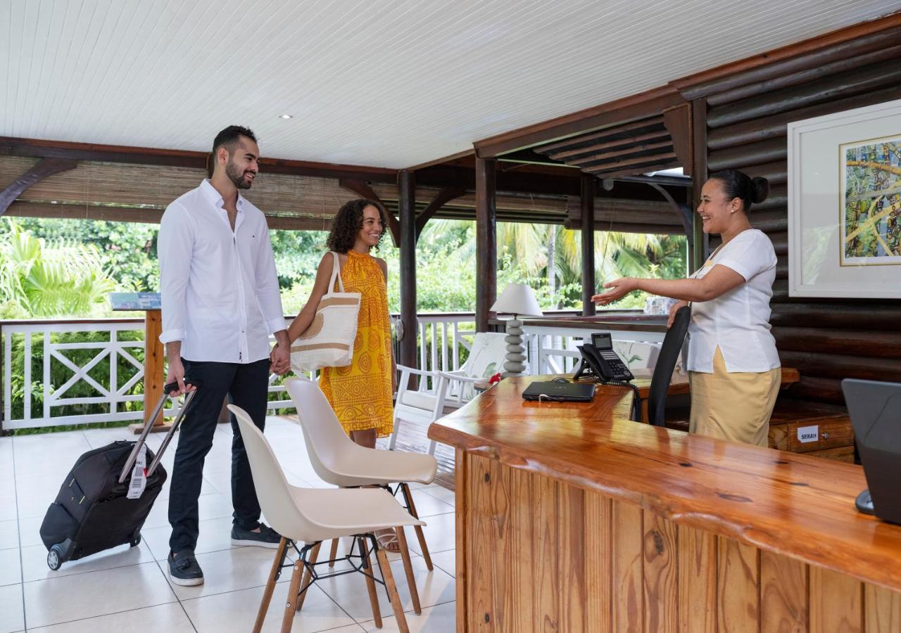 Acajou Beach Resort Anse Volbert Village Esterno foto