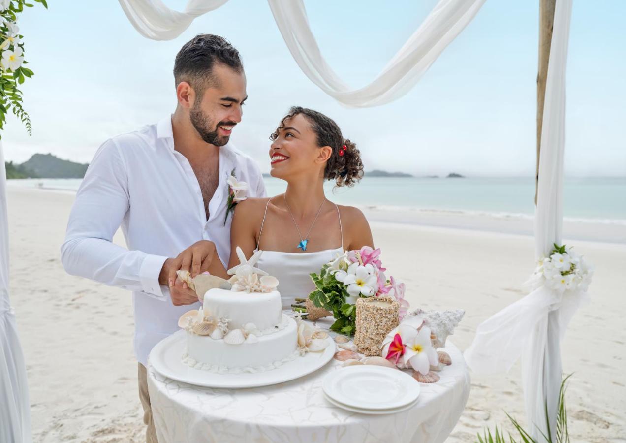 Acajou Beach Resort Anse Volbert Village Esterno foto