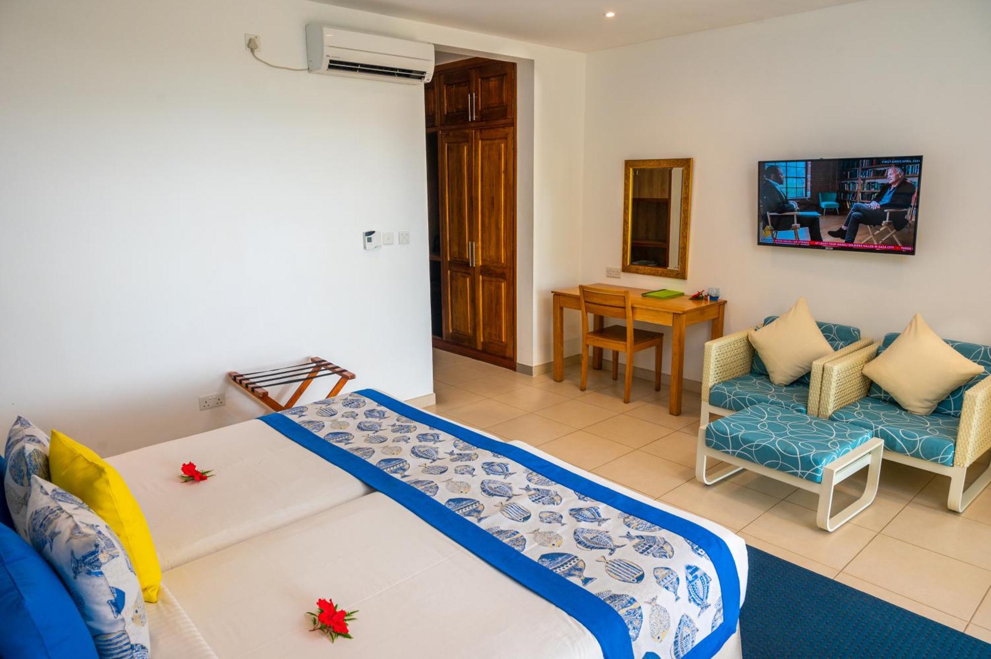 Acajou Beach Resort Anse Volbert Village Esterno foto