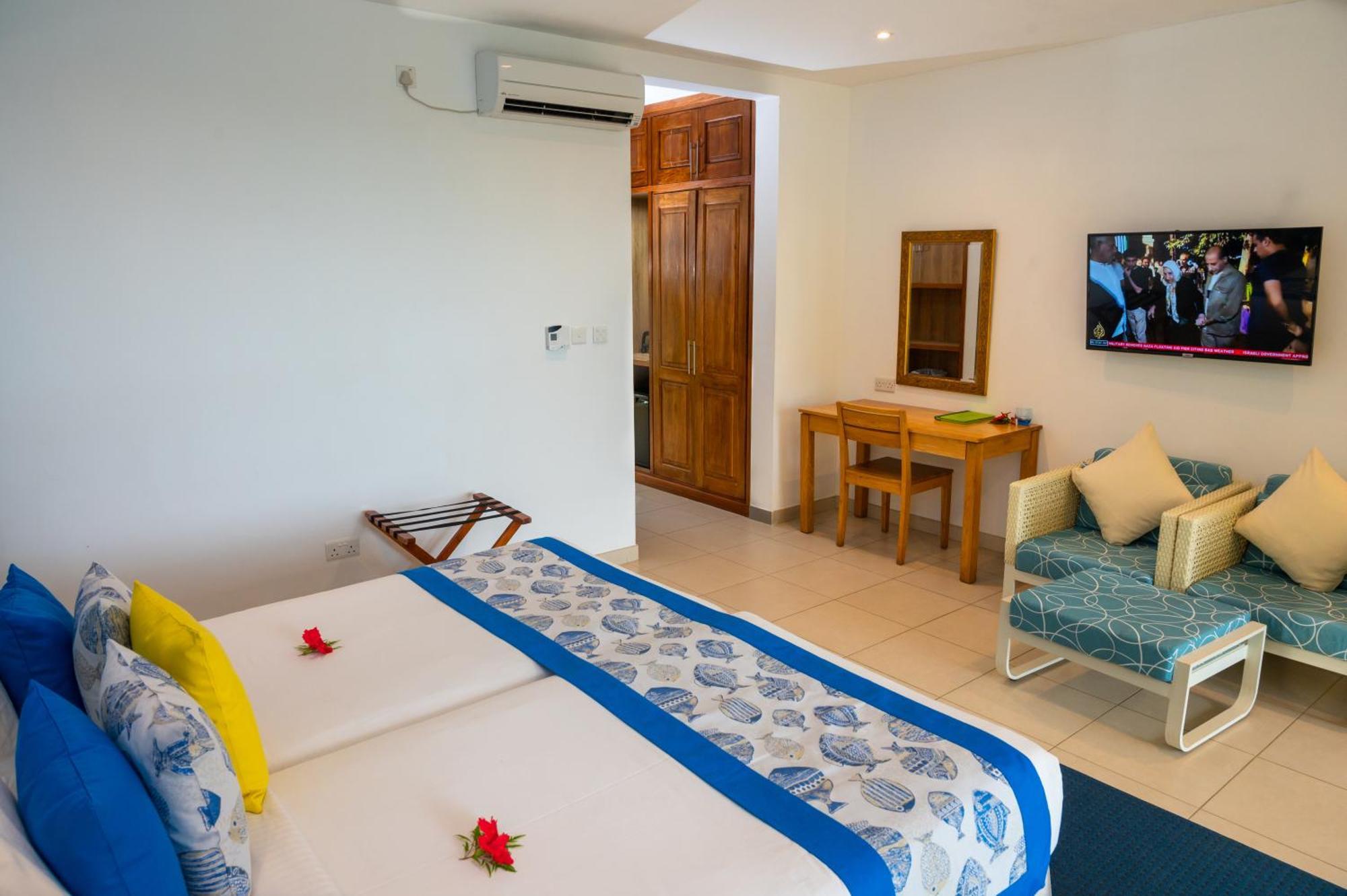 Acajou Beach Resort Anse Volbert Village Esterno foto