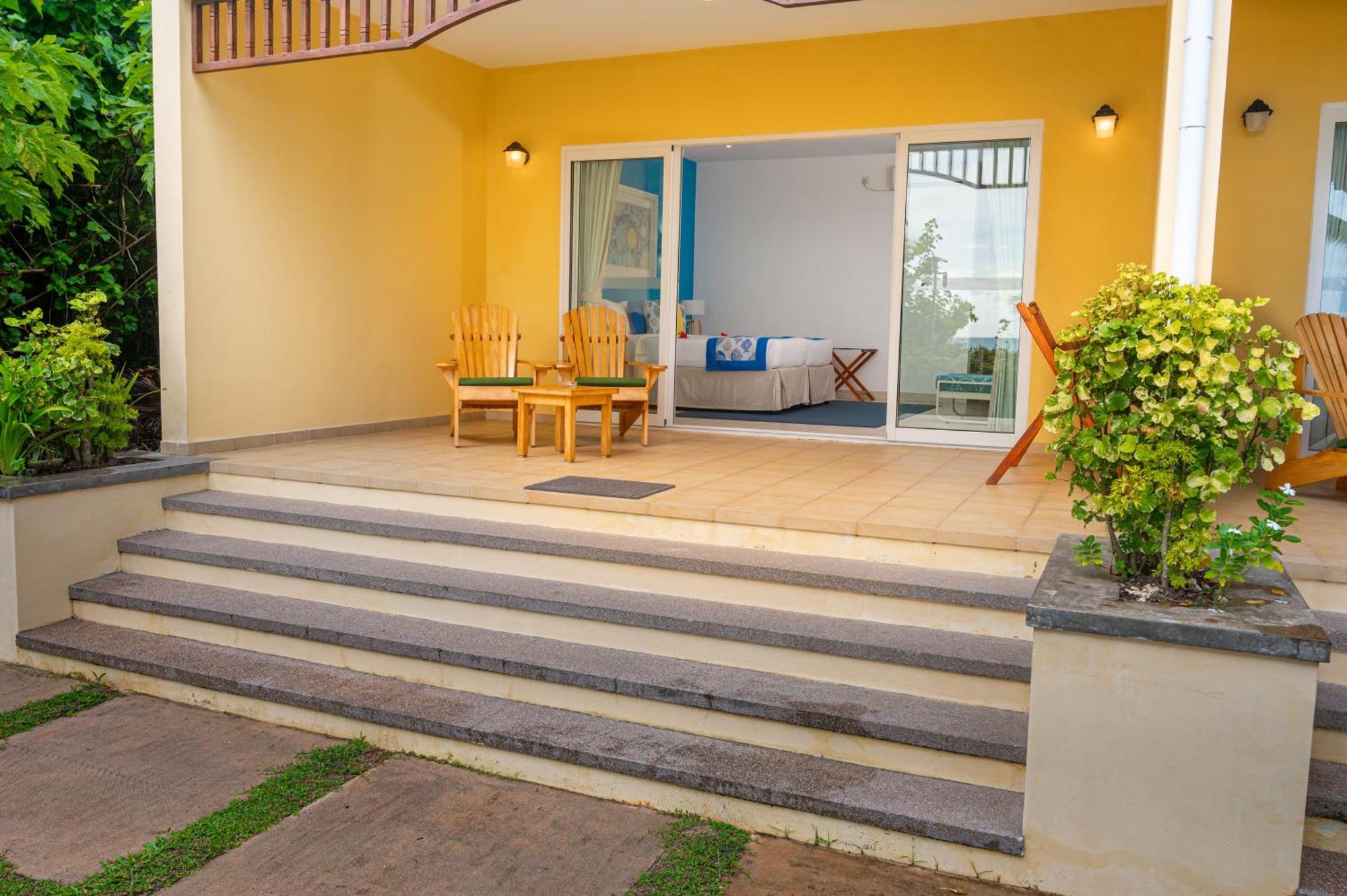 Acajou Beach Resort Anse Volbert Village Esterno foto